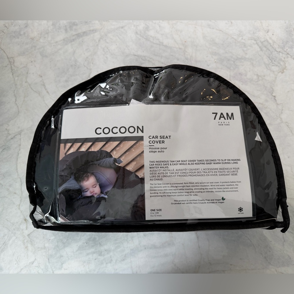 7AM Cocoon Car Seat Cover in Black New with Tags